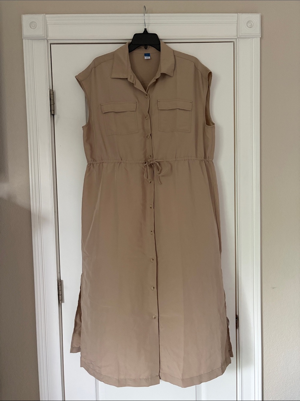 Old Navy Beige Sleeveless Midi Shirt Dress